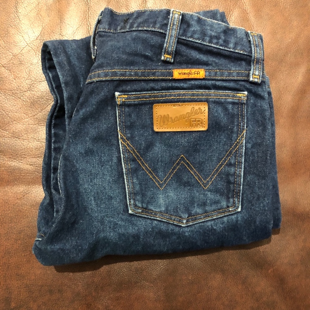 Bundle Wrangler FR Jeans - 2 pair